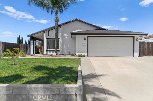 Detail Gallery Image 1 of 33 For 7730 Amethyst St, Rancho Cucamonga,  CA 91730 - 3 Beds | 2 Baths