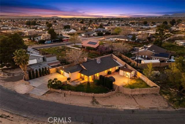 Detail Gallery Image 2 of 32 For 21601 Adler, California City,  CA 93505 - 3 Beds | 2 Baths