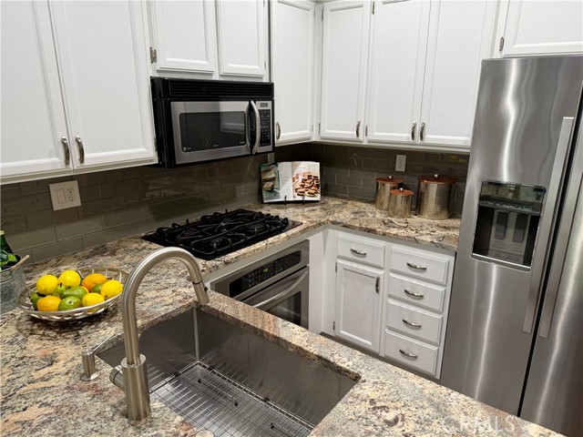 Detail Gallery Image 6 of 25 For 30 El Cencerro, Rancho Santa Margarita,  CA 92688 - 3 Beds | 2/1 Baths