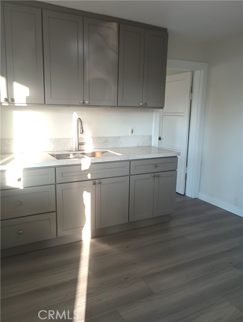 964 E 7th Street, Pomona CA: https://media.crmls.org/medias/ecfbeea6-1588-4dd1-aa75-c3e357143bc5.jpg