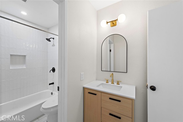 Detail Gallery Image 9 of 23 For 6679 Unit 36 Linda Vista Road #36,  –,  CA 92111 - 2 Beds | 2 Baths