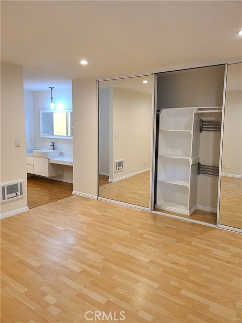 Detail Gallery Image 7 of 17 For 360 S Euclid #122,  Pasadena,  CA 91101 - 1 Beds | 1 Baths