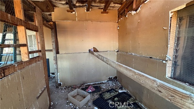 Detail Gallery Image 9 of 30 For 773 Richard St, Lucerne Valley,  CA 92356 - 1 Beds | 0 Baths