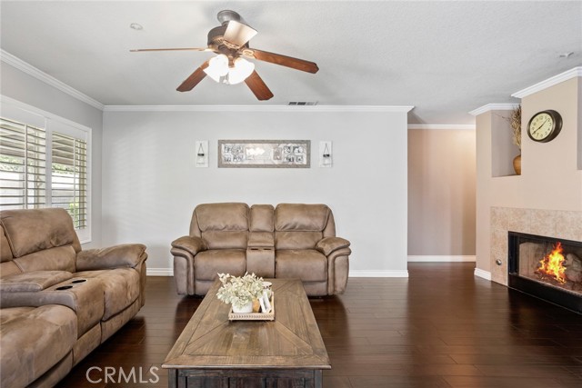 Detail Gallery Image 14 of 41 For 15124 Wright Ct, Fontana,  CA 92336 - 3 Beds | 2 Baths