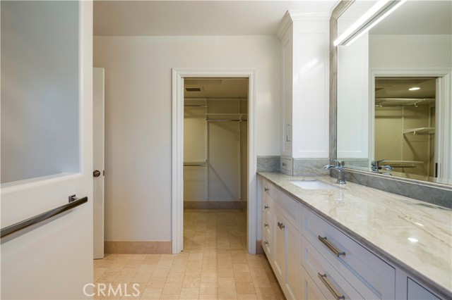 38 Fairway Drive, Manhattan Beach CA: https://media.crmls.org/medias/ecff27df-030e-4e7d-8a1c-fb2881f965f5.jpg