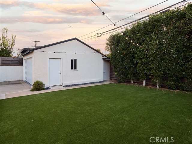 Detail Gallery Image 19 of 27 For 7413 Naylor, Los Angeles,  CA 90045 - 3 Beds | 2/1 Baths