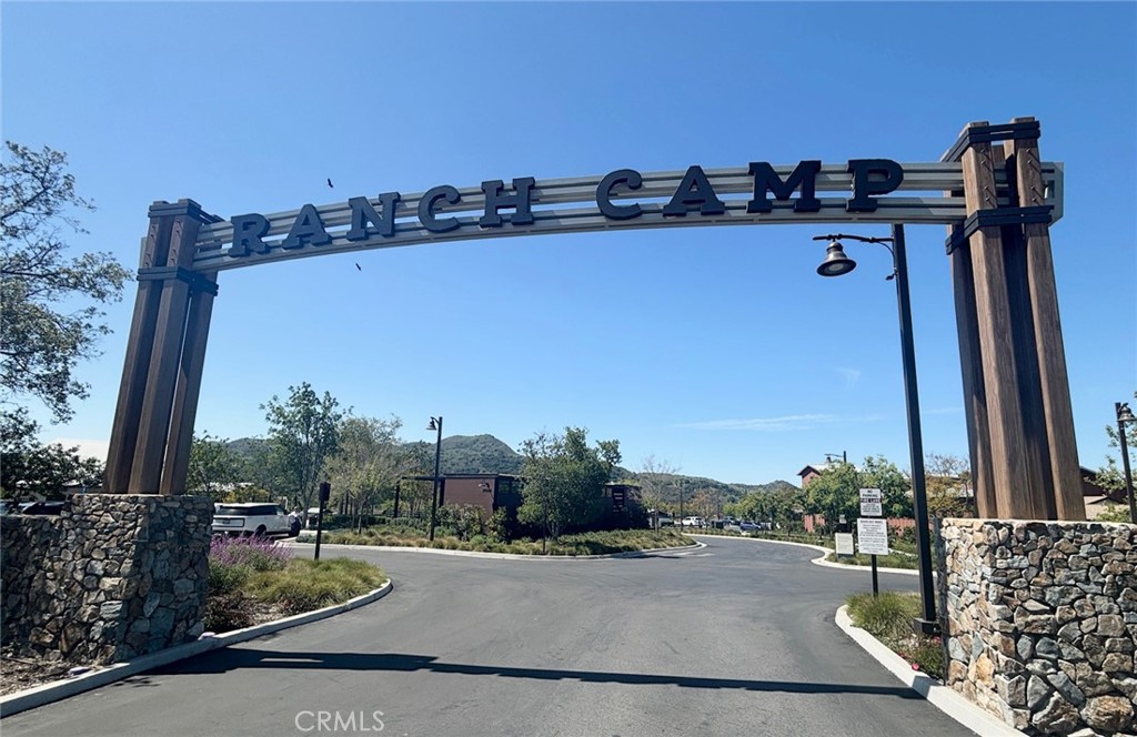 Ecffaa30 6ea5 45a7 9dbe B365b2bad917