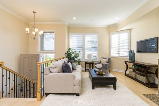 206 Calle Miramar, Redondo Beach, California 90277, 4 Bedrooms Bedrooms, ,3 BathroomsBathrooms,Residential,Sold,Calle Miramar,SB17021229