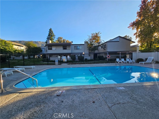 Detail Gallery Image 22 of 23 For 6509 Twin Circle #7,  Simi Valley,  CA 93063 - 2 Beds | 1/1 Baths