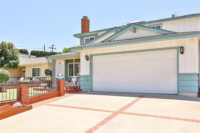 14758 Dunton Drive, Whittier CA: https://media.crmls.org/medias/ed00556b-ad6f-4d8c-983f-9d664f6620d4.jpg