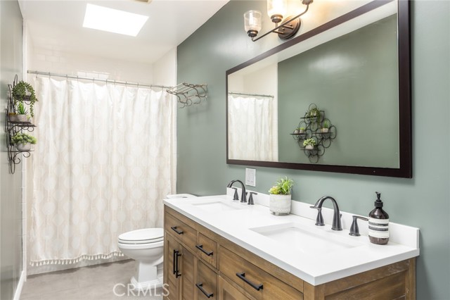 Detail Gallery Image 19 of 37 For 22518 Dolorosa St, Woodland Hills,  CA 91367 - 4 Beds | 2 Baths