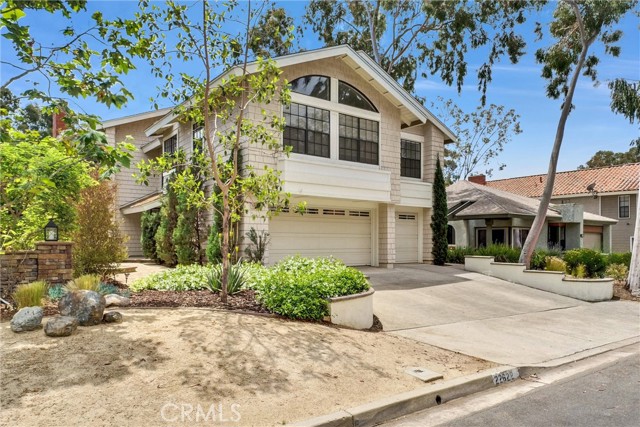 Detail Gallery Image 1 of 49 For 22622 Wood Shadow Ln, Lake Forest,  CA 92630 - 4 Beds | 2/1 Baths