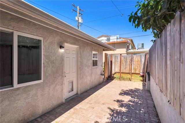 222 W 8th Avenue, Escondido CA: https://media.crmls.org/medias/ed0141a2-9ed8-43cb-9eb8-f2fef3120372.jpg