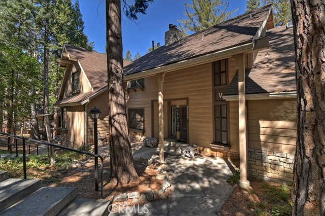 27456 White Fir, Lake Arrowhead, CA 92352