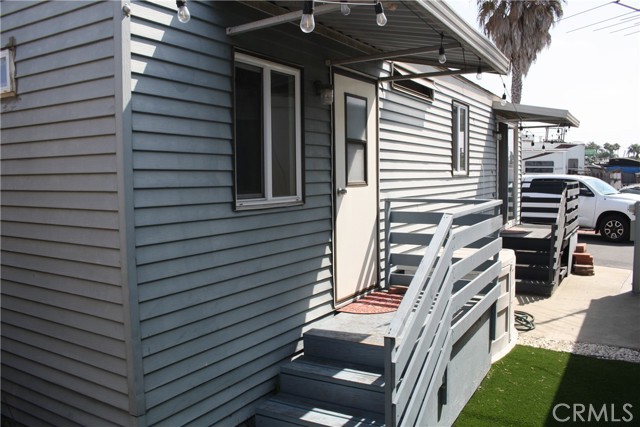 1900 Artesia Boulevard, Torrance CA: https://media.crmls.org/medias/ed02121a-0378-4e1d-baa3-474807cca1b3.jpg