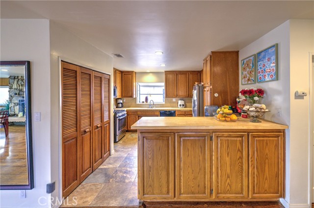 507 Helberta, Redondo Beach, California 90277, ,Residential Income,For Sale,Helberta,SB25240356 507 Helberta, Redondo Beach, California 90277, ,Residential Income,For Sale,Helberta,SB25240356