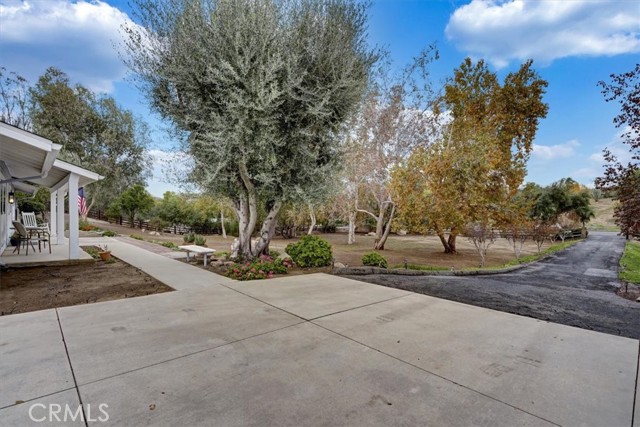 18643 Sussex Road, Riverside, CA, 92504 18643 Sussex Road, Riverside, CA, 92504