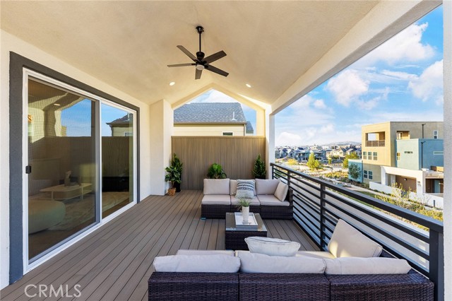 241 Abacus, Irvine CA: https://media.crmls.org/medias/ed032b30-6a8b-49d9-be41-a3d4b5f3a3a9.jpg