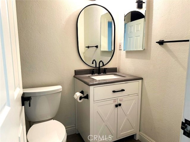 1063 Redding Avenue, Costa Mesa CA: https://media.crmls.org/medias/ed0396bb-0dfa-4c5c-bd4f-c6921bb6db1d.jpg