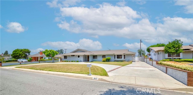2837 E Mesa Drive, West Covina CA: https://media.crmls.org/medias/ed04bf3e-414e-4326-bc64-8cac2653db26.jpg