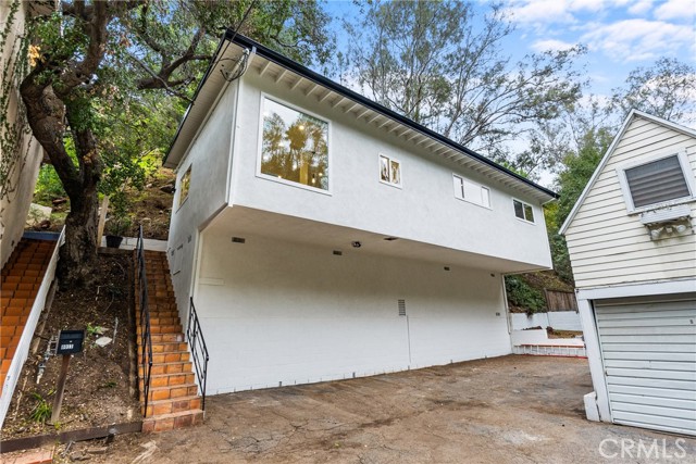 8010 Padre Lane, Los Angeles CA: https://media.crmls.org/medias/ed04d8ef-a028-4795-9090-05907b983d35.jpg