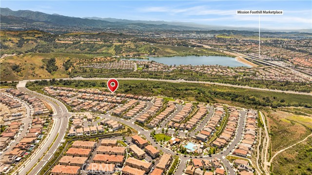 1928 Aliso Canyon Drive, Lake Forest CA: https://media.crmls.org/medias/ed0529a2-2dc1-4746-b81d-72d3fae8a016.jpg
