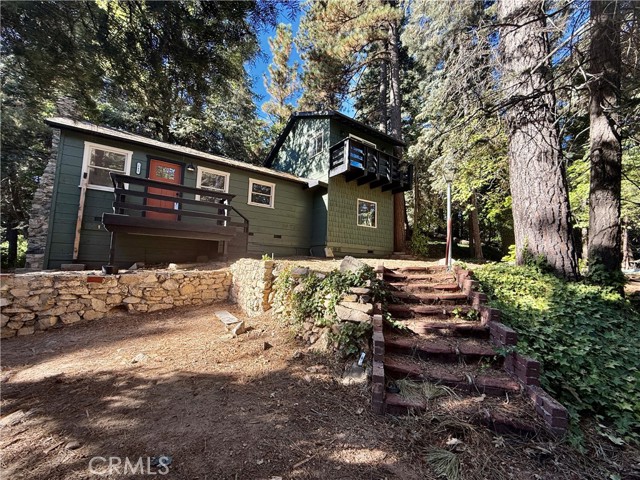 Detail Gallery Image 1 of 29 For 28487 Altamont Ct, Lake Arrowhead,  CA 92352 - 2 Beds | 2 Baths