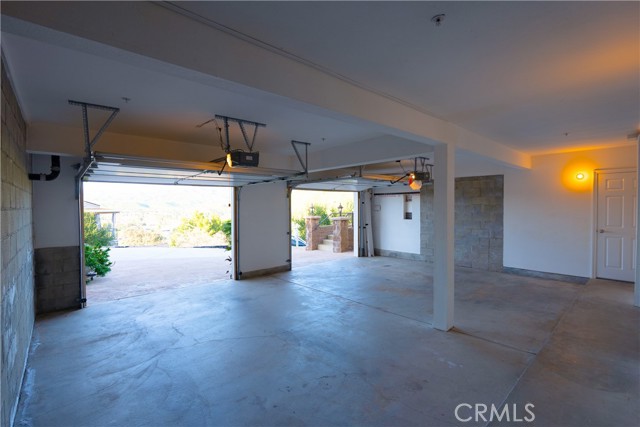 1259 Gonzales Road, Simi Valley CA: https://media.crmls.org/medias/ed064124-f1e1-4d72-8678-47798a3eb1bc.jpg