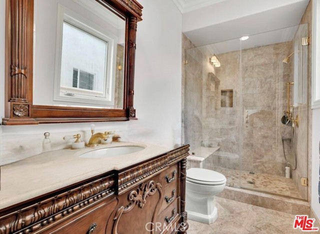 10517 Blythe Avenue, Los Angeles CA: https://media.crmls.org/medias/ed067b91-82a9-4923-bfd8-a3f1fe980022.jpg
