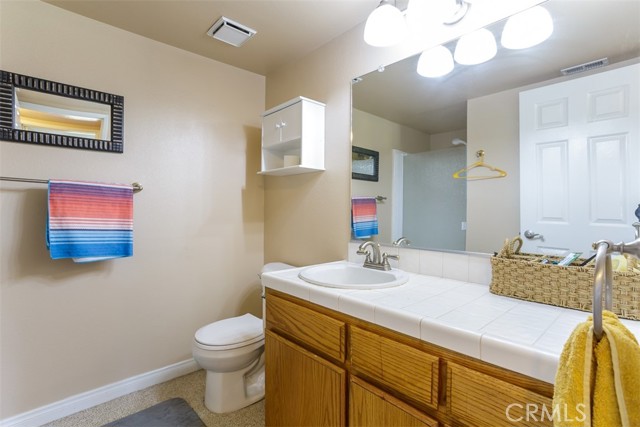 Detail Gallery Image 19 of 26 For 18571 Glenview Ct, Tehachapi,  CA 93561 - 3 Beds | 3/1 Baths