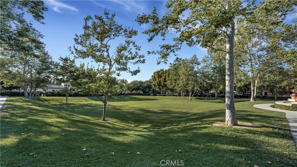 https://media.crmls.org/medias/ed078ec3-2ca9-4fdc-b1cd-bb0102c608b4.jpg?preset=X-Large