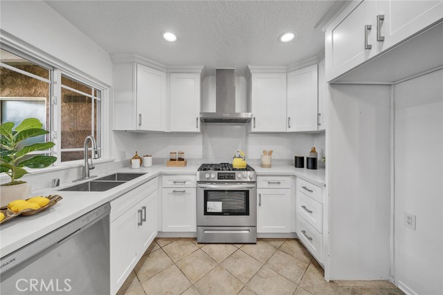 Detail Gallery Image 16 of 34 For 1200 Elm Ave a,  San Gabriel,  CA 91775 - 3 Beds | 2/1 Baths