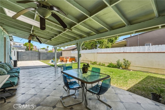 Detail Gallery Image 28 of 33 For 18149 Saticoy, Reseda,  CA 91335 - 3 Beds | 2 Baths