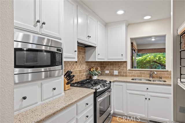 Detail Gallery Image 18 of 40 For 9 Trieste Way, Chico,  CA 95926 - 3 Beds | 2 Baths