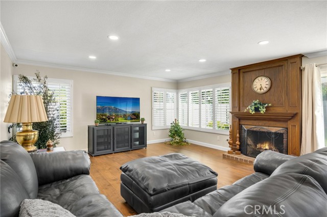 Detail Gallery Image 12 of 33 For 17440 Olive Tree Cir, Yorba Linda,  CA 92886 - 4 Beds | 2/1 Baths