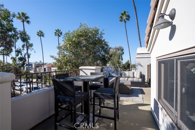 Detail Gallery Image 30 of 37 For 500 Goldenrod Ave, Corona Del Mar,  CA 92625 - 3 Beds | 2/1 Baths