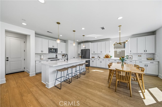 Detail Gallery Image 19 of 59 For 32017 Radiant Dr, Temecula,  CA 92591 - 4 Beds | 3 Baths