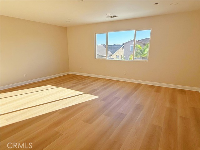 Detail Gallery Image 7 of 15 For 6870 Tourmaline Dr, Corona,  CA 92880 - 5 Beds | 3 Baths