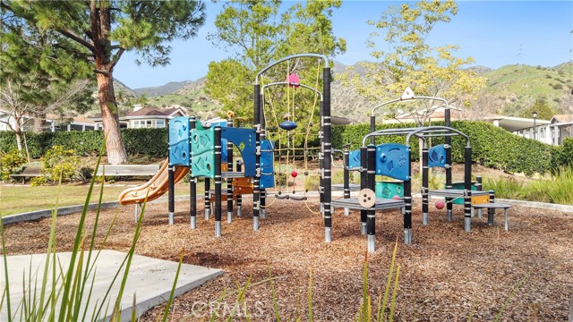 Detail Gallery Image 54 of 75 For 15455 Glenoaks Bld #502,  Sylmar,  CA 91342 - 2 Beds | 2 Baths