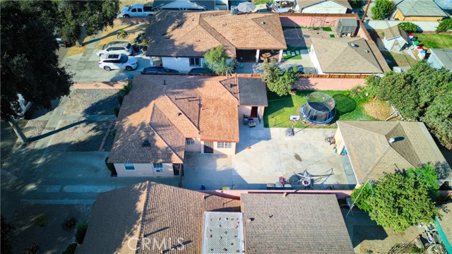 13812 Premiere Avenue, Bellflower, California 90706, 3 Bedrooms Bedrooms, ,1 BathroomBathrooms,Single Family Residence,For Sale,Premiere,DW24215349