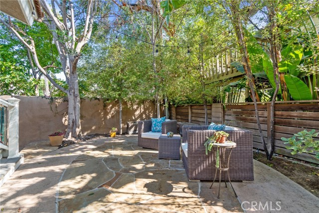 2213 Valley Drive, Manhattan Beach, California 90266, 4 Bedrooms Bedrooms, ,3 BathroomsBathrooms,Residential,Sold,Valley,SB22167937