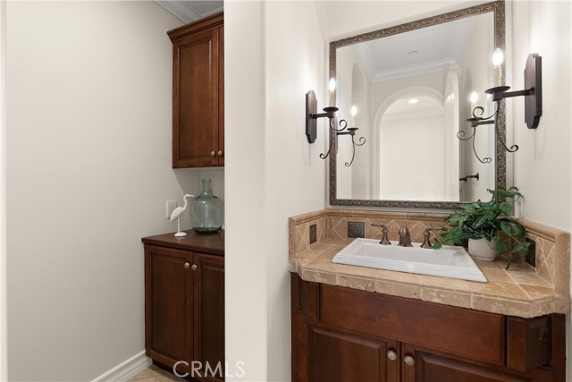 27502 Paseo Boveda, San Juan Capistrano CA: https://media.crmls.org/medias/ed0dc2ed-c070-4224-b745-126f5e9bdd3b.jpg