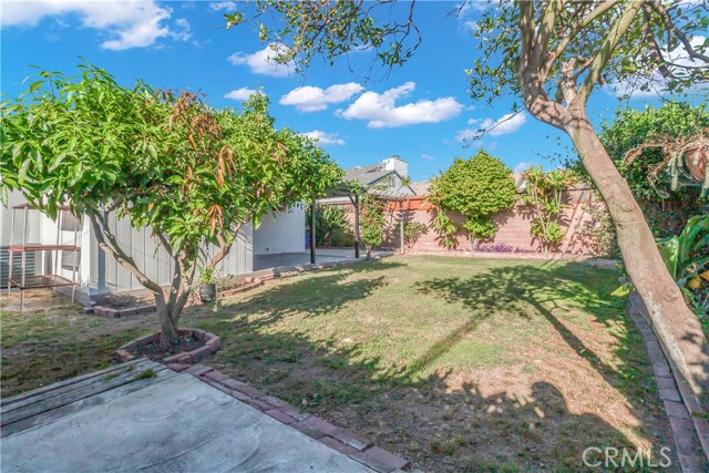 4748 W 140th Street, Hawthorne CA: https://media.crmls.org/medias/ed0ddeae-655b-4add-8084-0c195ce36e91.jpg