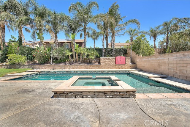 12790 Golden Leaf Drive, Rancho Cucamonga CA: https://media.crmls.org/medias/ed0e3276-79cf-4ff0-9c78-eb56eb0a1cd4.jpg