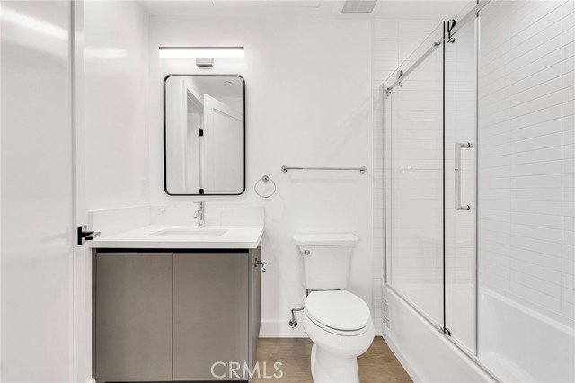 848 N. Hayworth, West Hollywood CA: https://media.crmls.org/medias/ed0e6894-1707-49ac-9beb-952c59c2b49e.jpg