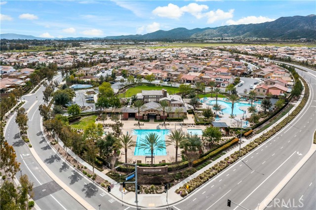 Detail Gallery Image 43 of 48 For 29325 Links, Lake Elsinore,  CA 92530 - 4 Beds | 3 Baths