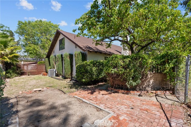 Detail Gallery Image 51 of 60 For 18826 Cabral, Canyon Country,  CA 91351 - 5 Beds | 3 Baths