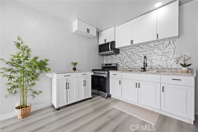 Detail Gallery Image 16 of 16 For 2210 Clyde, Los Angeles,  CA 90016 - – Beds | – Baths