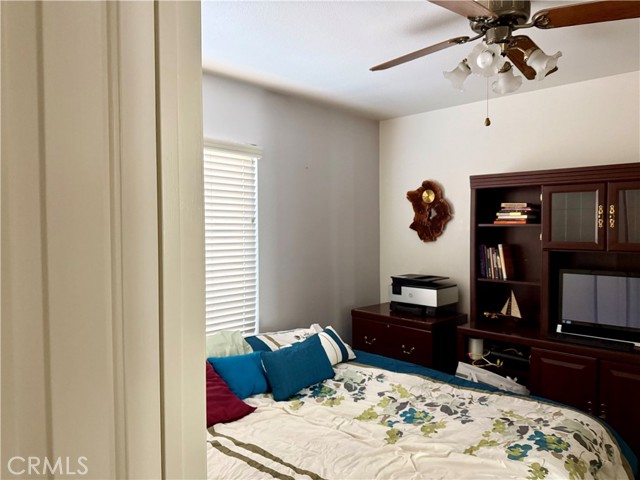 Detail Gallery Image 13 of 20 For 12225 San Dimas St, Victorville,  CA 92392 - 4 Beds | 3 Baths