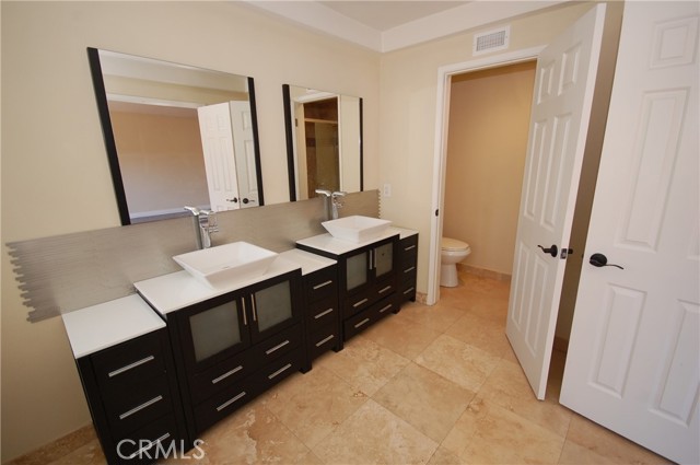23871 Petrel Court, Laguna Niguel CA: https://media.crmls.org/medias/ed12033f-a8bb-4f4f-a730-6688b80bfeeb.jpg